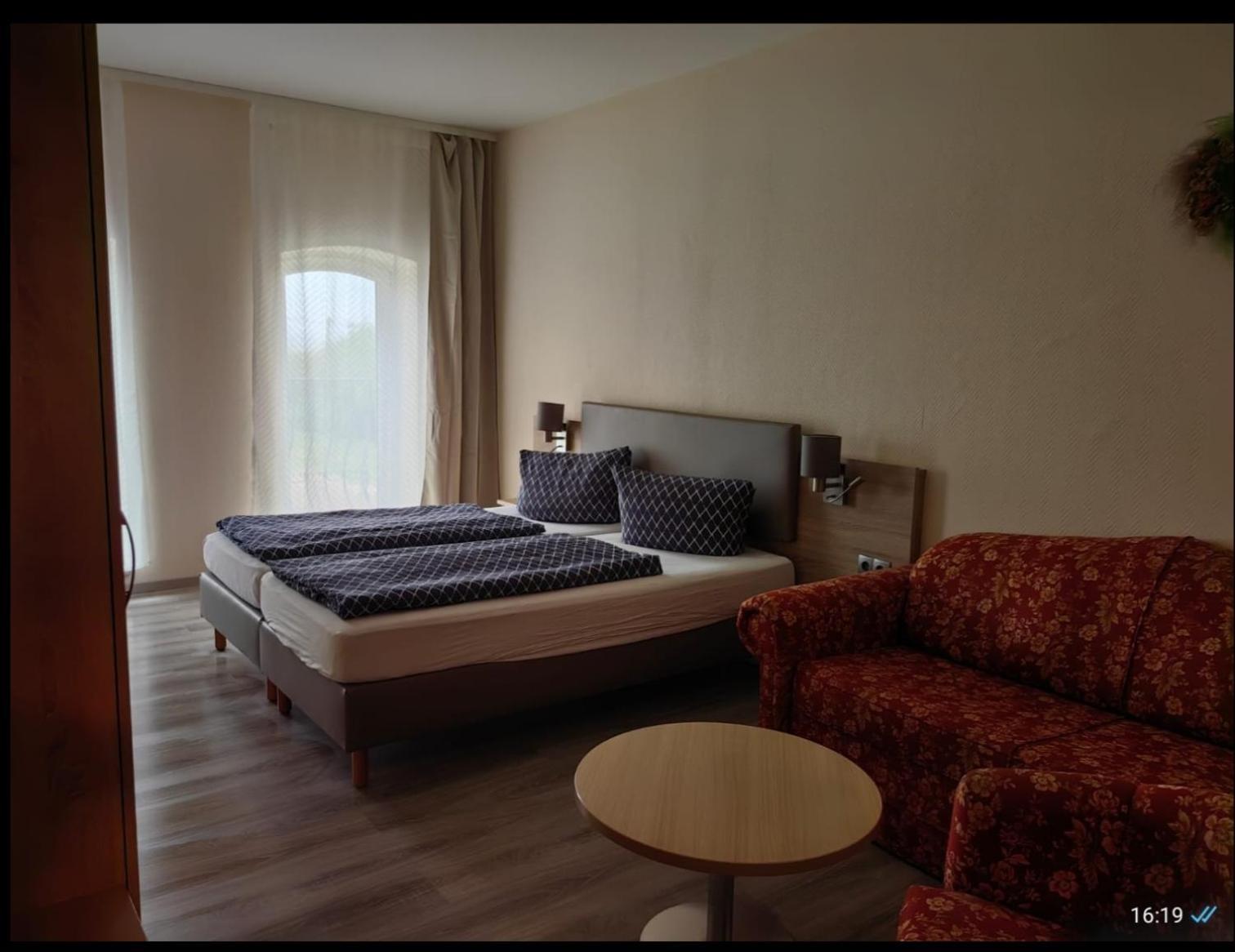 Landhotel Kreien Экстерьер фото